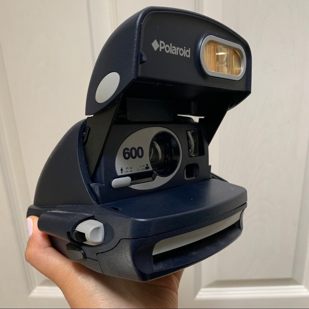 Vintage Polaroid 600 Round Instant Film Camera Express 600 film (Blue)